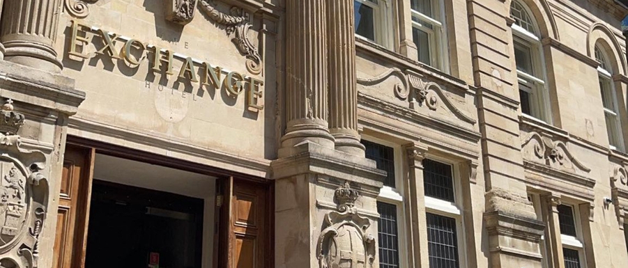 Cardiff Coal Exchange hotel announces sudden closure