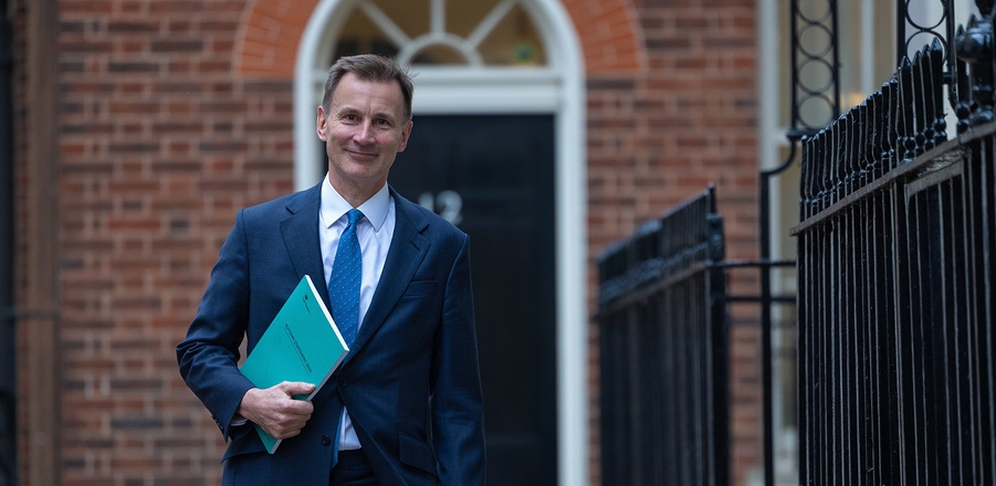 Jeremy Hunt to review tourist tax to boost economy