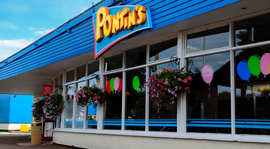 Pontins 'blacklist' saw guests with Irish surnames banned from booking