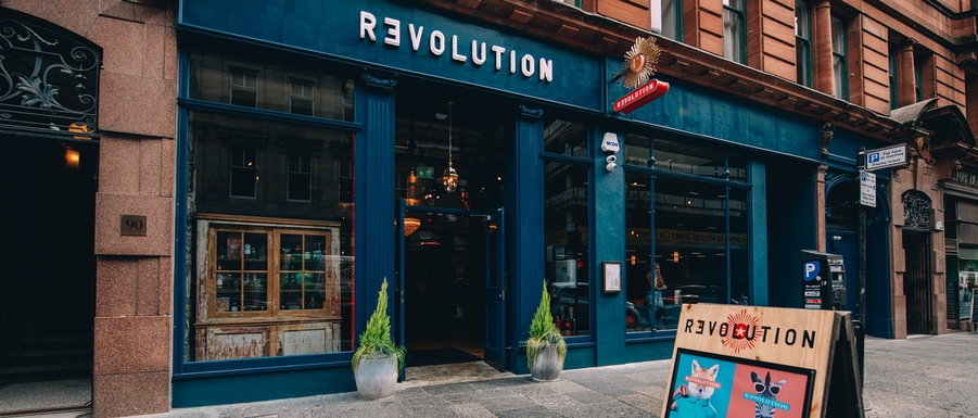 Revolution Bars' shares suspended from trading with future uncertain